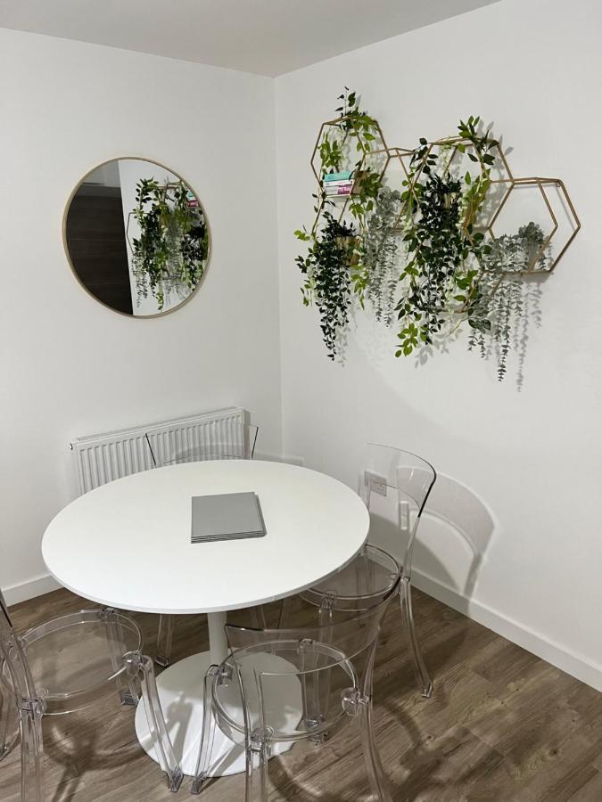 Water Walk Apartment Edinburgh Bagian luar foto